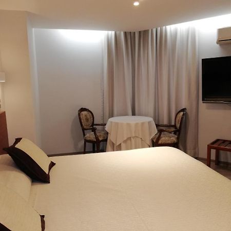 Hotel Montecarlo Santiago Luaran gambar