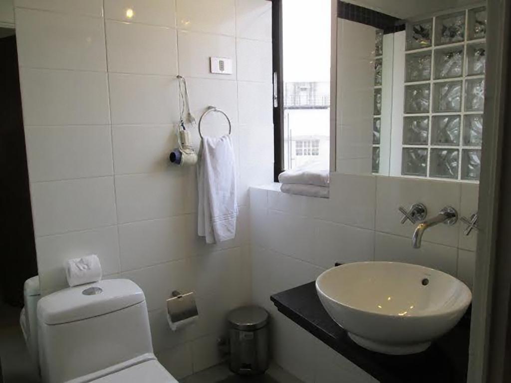 Hotel Montecarlo Santiago Luaran gambar